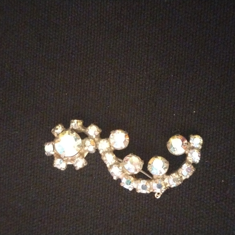 Vintage Coro Gold Tone Crystal AB Rhinestone Flower Brooch
